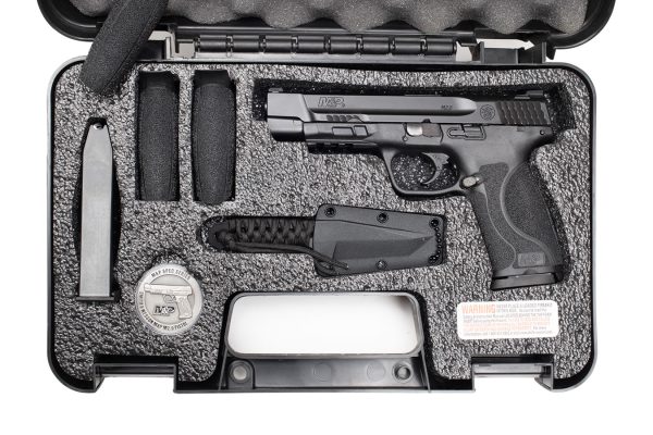 MP9 M2.0 9mm Spec Series Pistol Kit with Night Sights, Knife and Challenge Coin