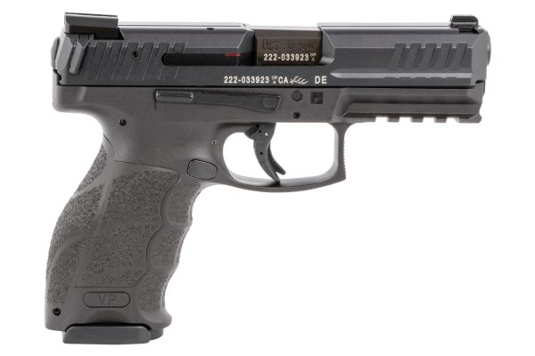 Model VP40B 40 S&W Striker-Fired Pistol with Night Sights
