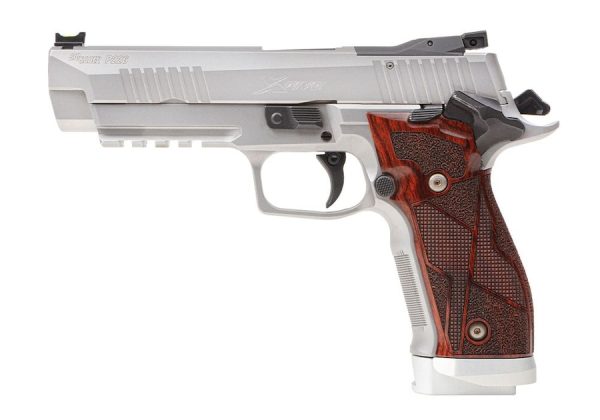 SIG SAUER P226 X-FIVE CLASSIC Handguns